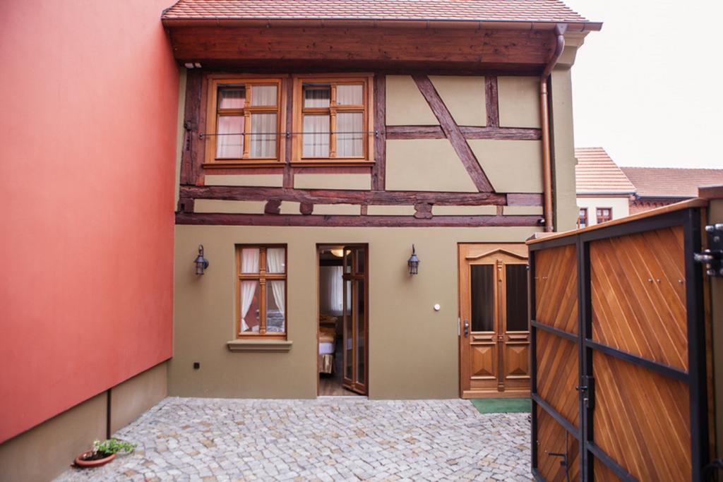 Schulzens Brauerei & Hotel Tangermuende Exterior photo