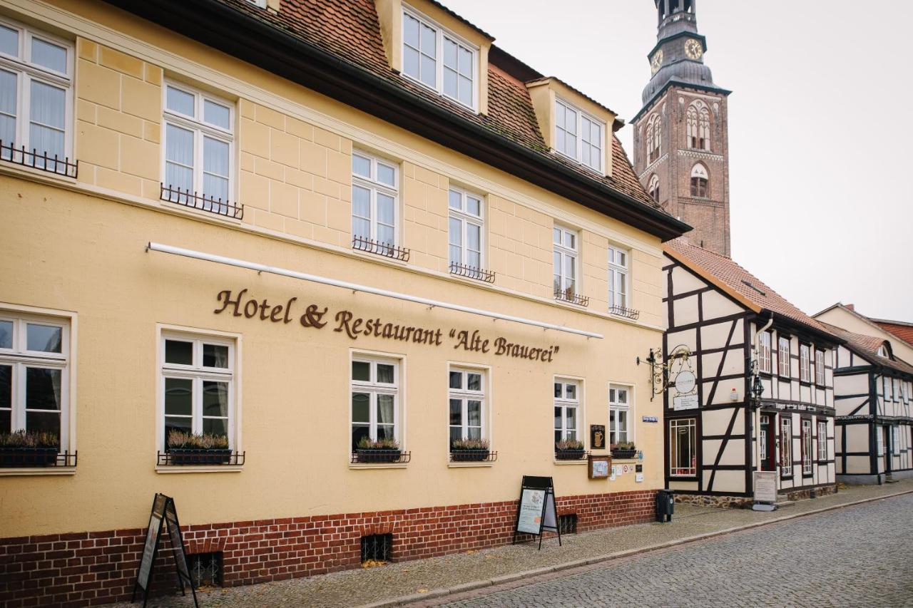 Schulzens Brauerei & Hotel Tangermuende Exterior photo